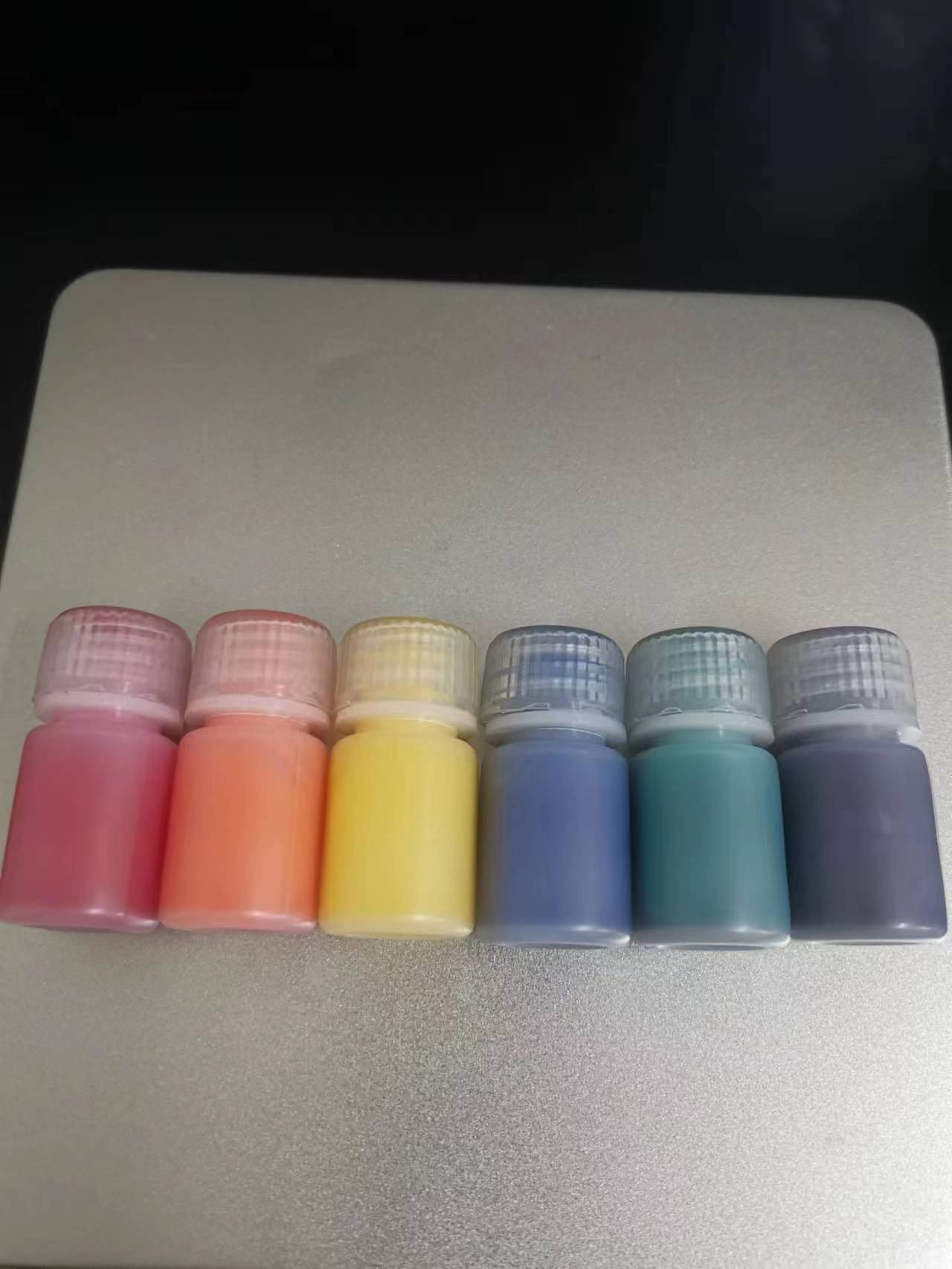浓缩胶染料.jpg